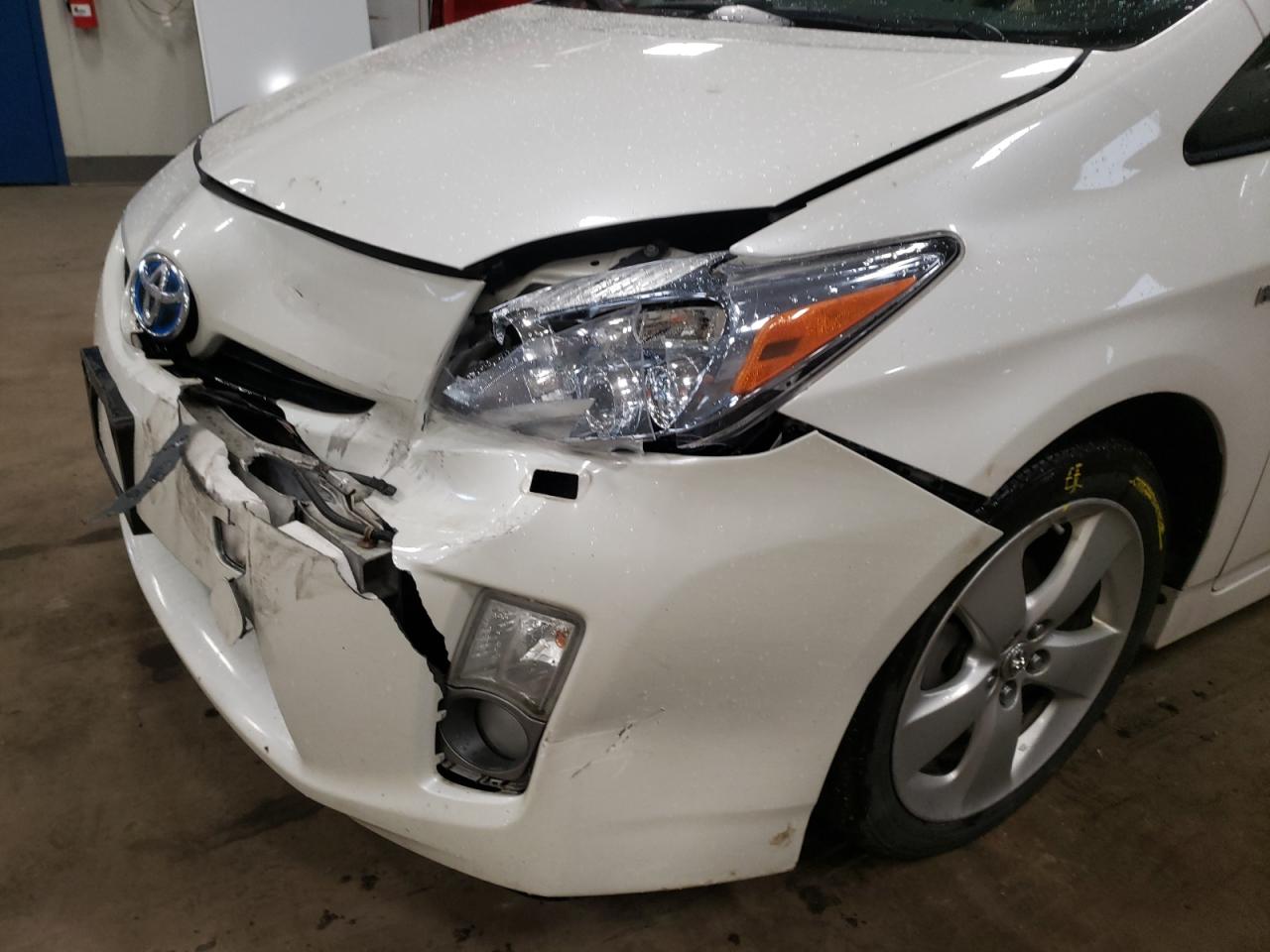 Photo 9 from auction – 2010 TOYOTA PRIUS with VIN JTDKN3DU8A0063261