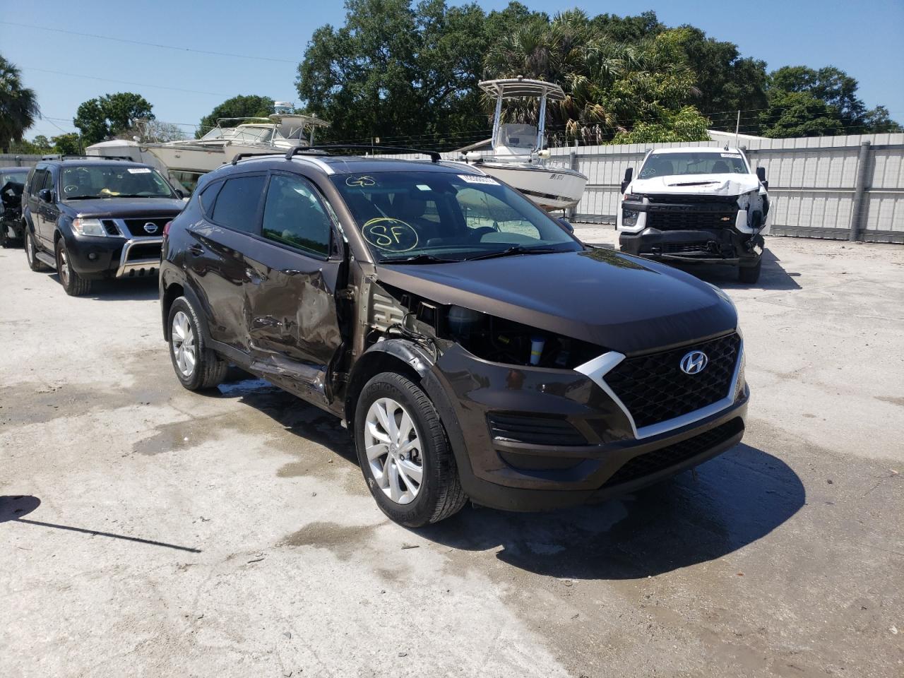 HYUNDAI TUCSON LIM 2019 with VIN KM8J33A42KU959552 - Photo from auction