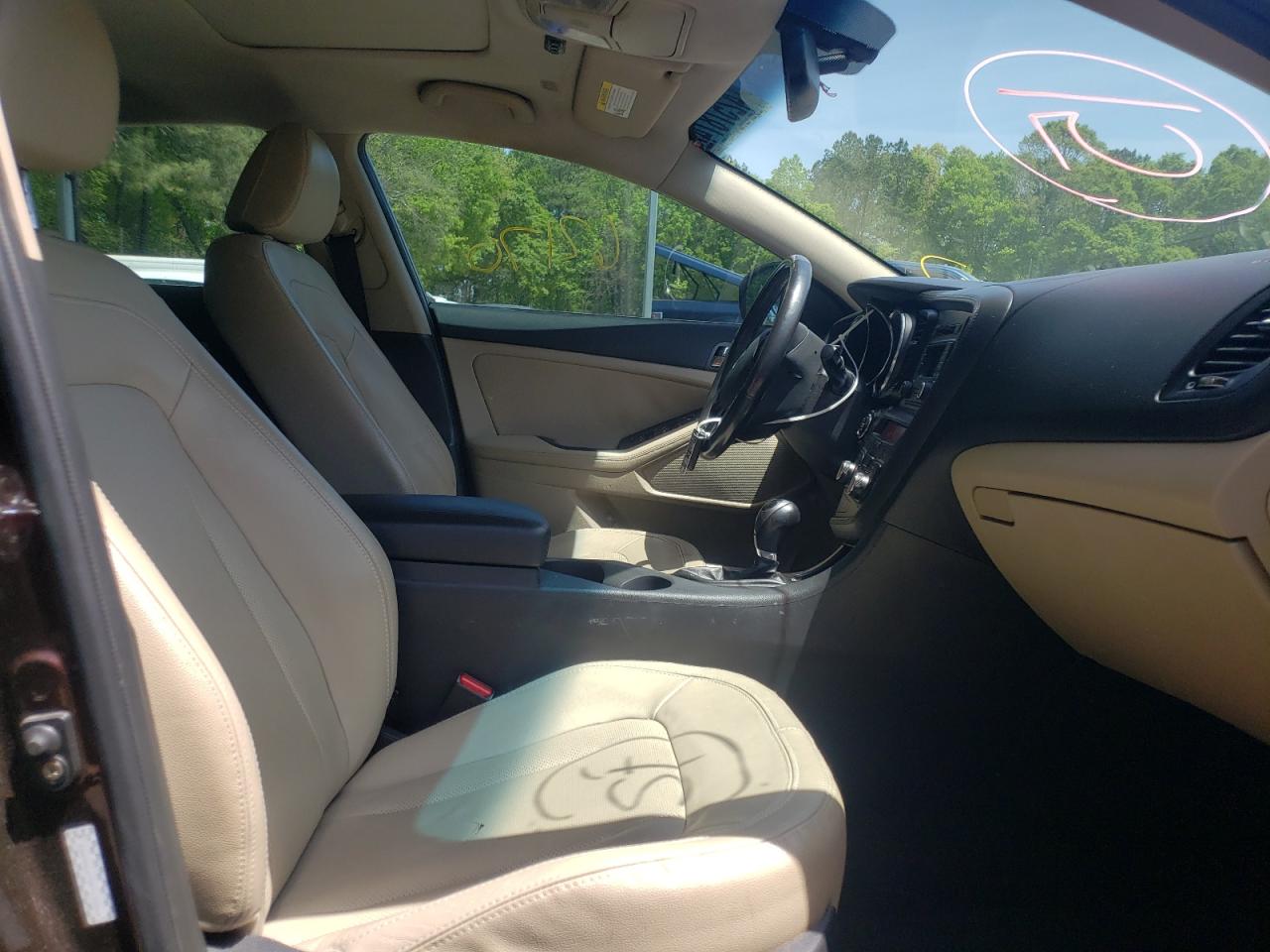 Photo 5 from auction – 2011 KIA OPTIMA EX with VIN KNAGN4A79B5075866