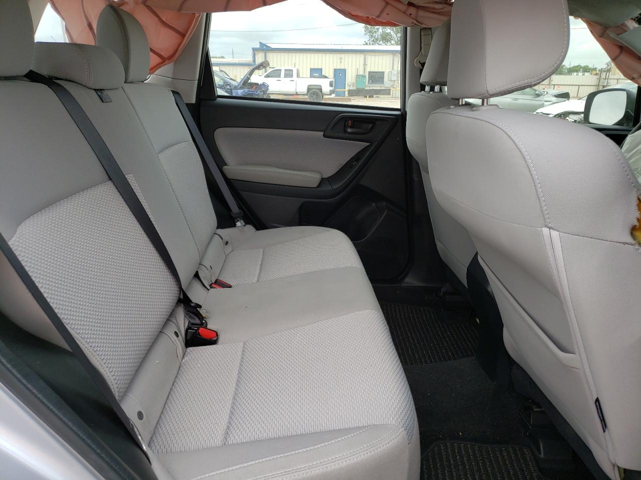 Photo 6 from auction – 2017 SUBARU FORESTER 2 with VIN JF2SJABC1HH530561