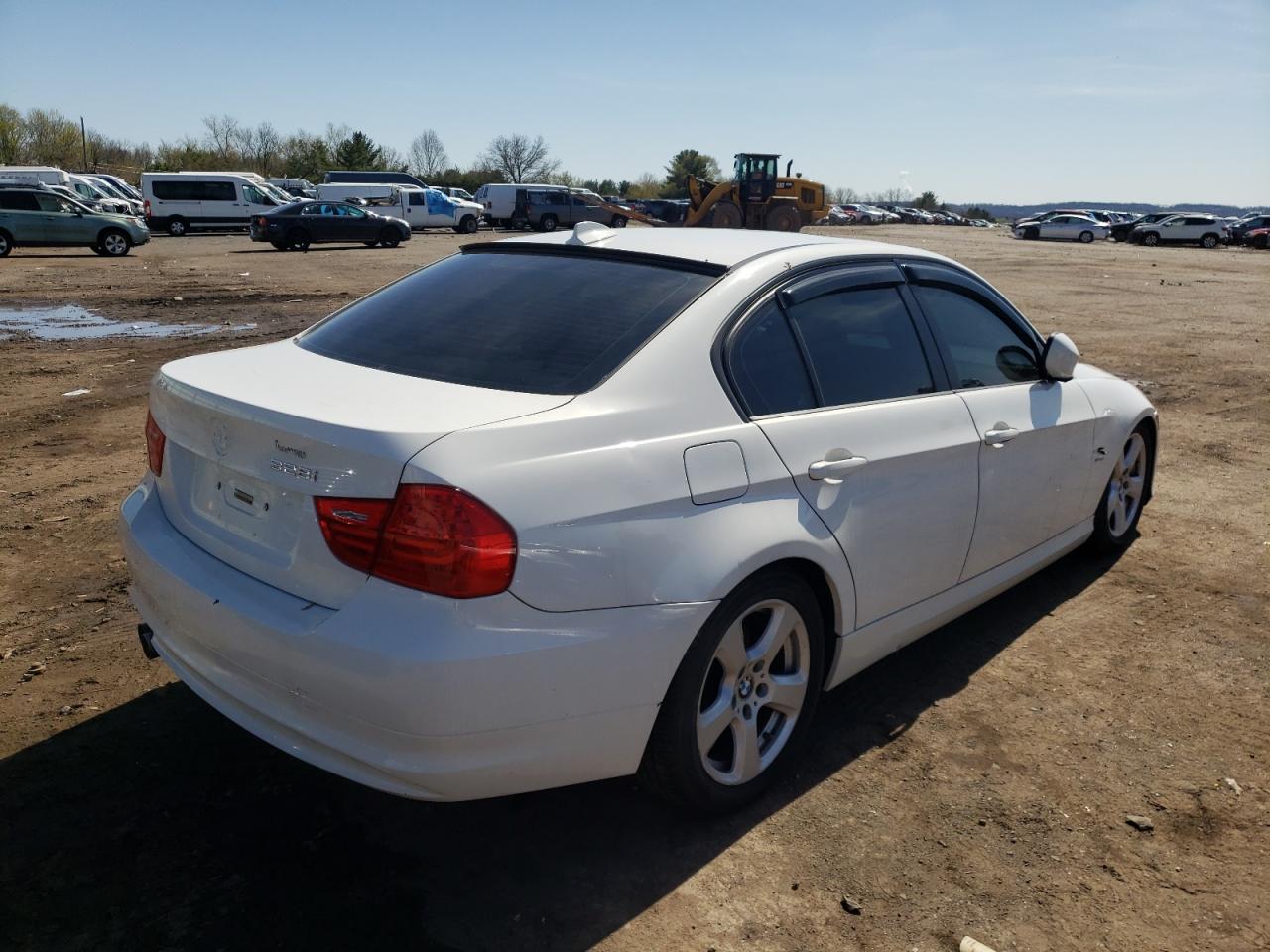 Photo 4 from auction – 2011 BMW 328 XI SUL with VIN WBAPK5C55BA660140