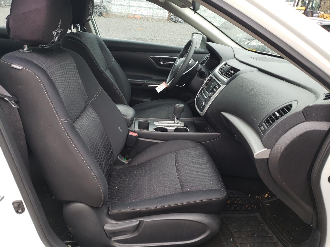 Photo 5 from auction – 2016 NISSAN ALTIMA 2.5 with VIN 1N4AL3AP9GC246326