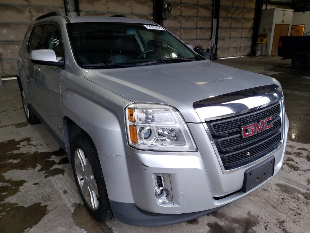 GMC TERRAIN SL 2011 with VIN 2CTFLVEC1B6392020 - Photo from auction