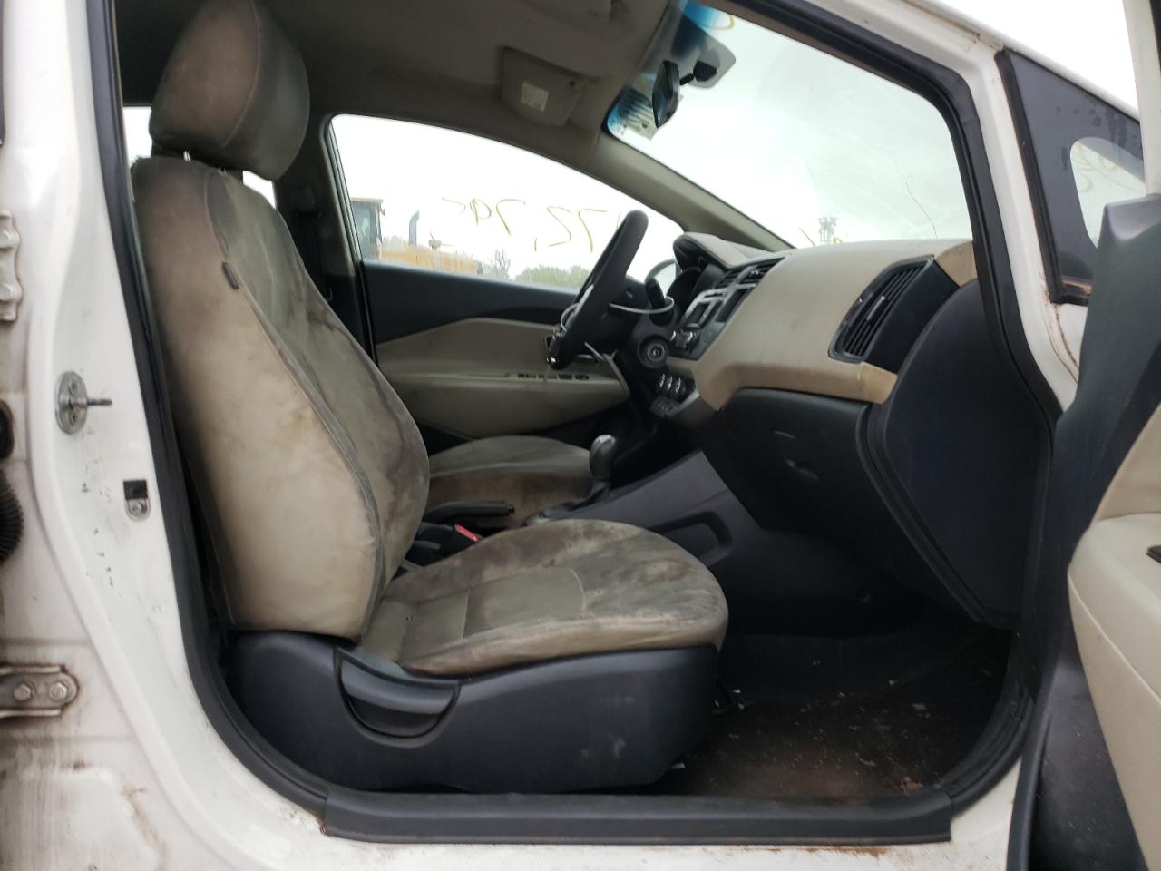 Photo 5 from auction – 2013 KIA RIO LX with VIN KNADM5A31D6292480