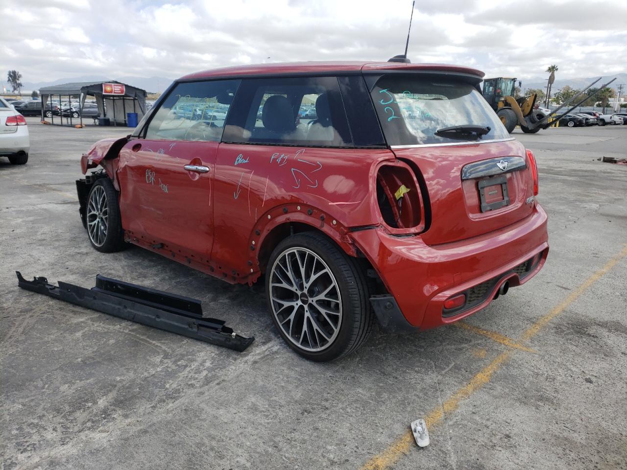 Photo 3 from auction – 2018 MINI COOPER S with VIN WMWXP7C53J2A48768