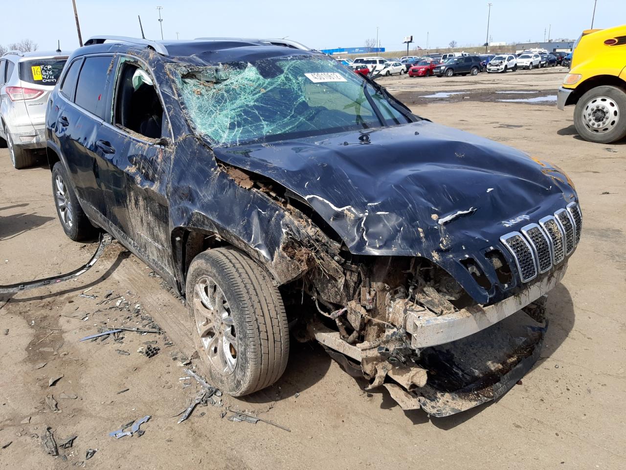 Photo 1 from auction – 2019 JEEP CHEROKEE L with VIN 1C4PJLLB1KD316576