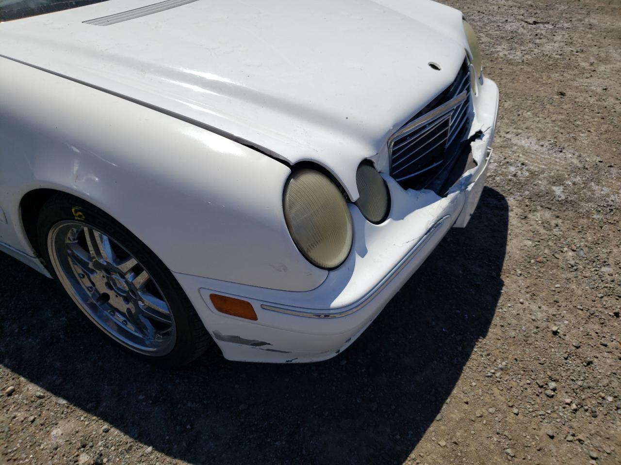 Photo 9 from auction – 2001 MERCEDES-BENZ E 320 with VIN WDBJF65J51B202733