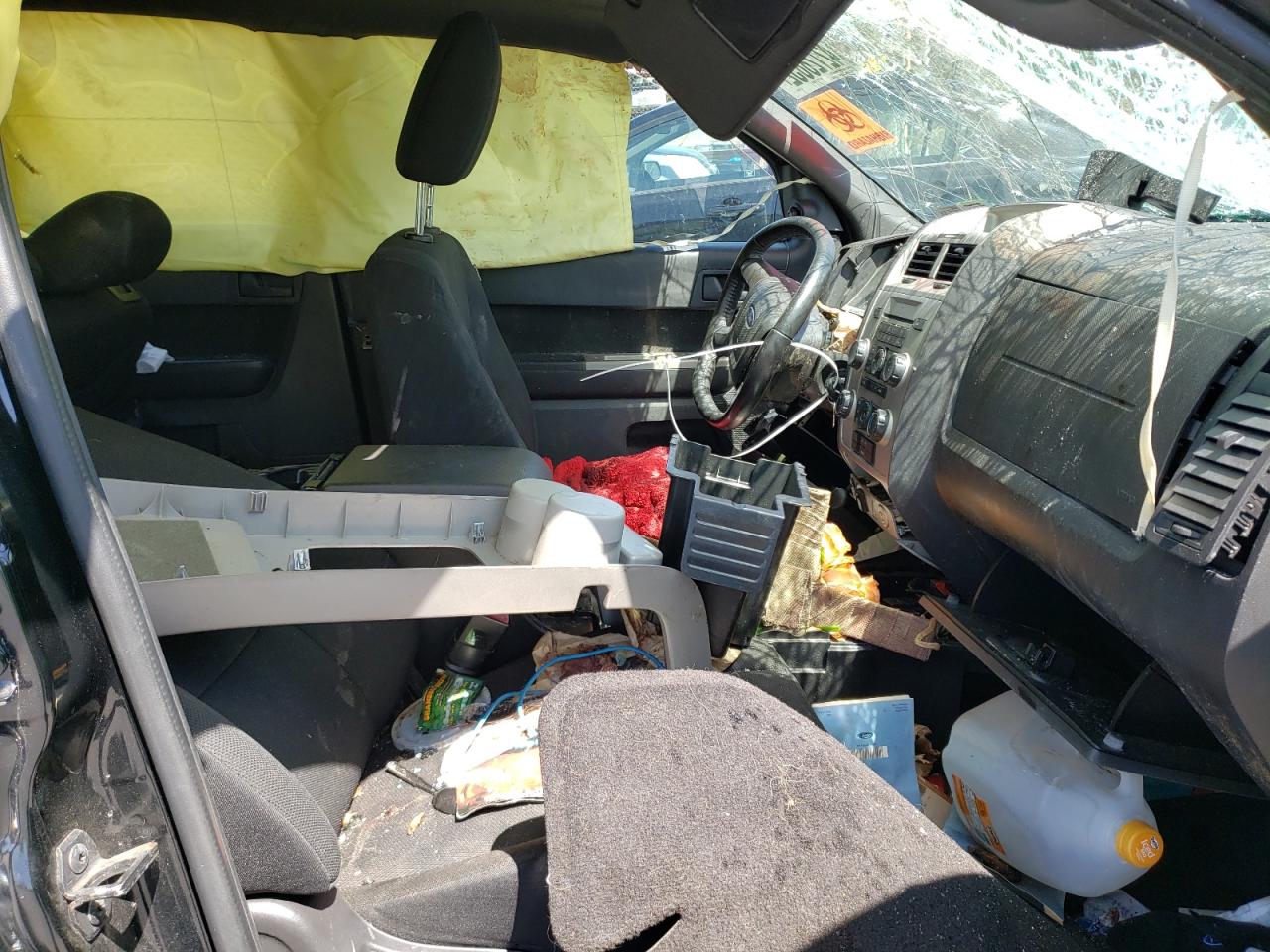 Photo 5 from auction – 2009 FORD ESCAPE XLT with VIN 1FMCU03G39KA08181