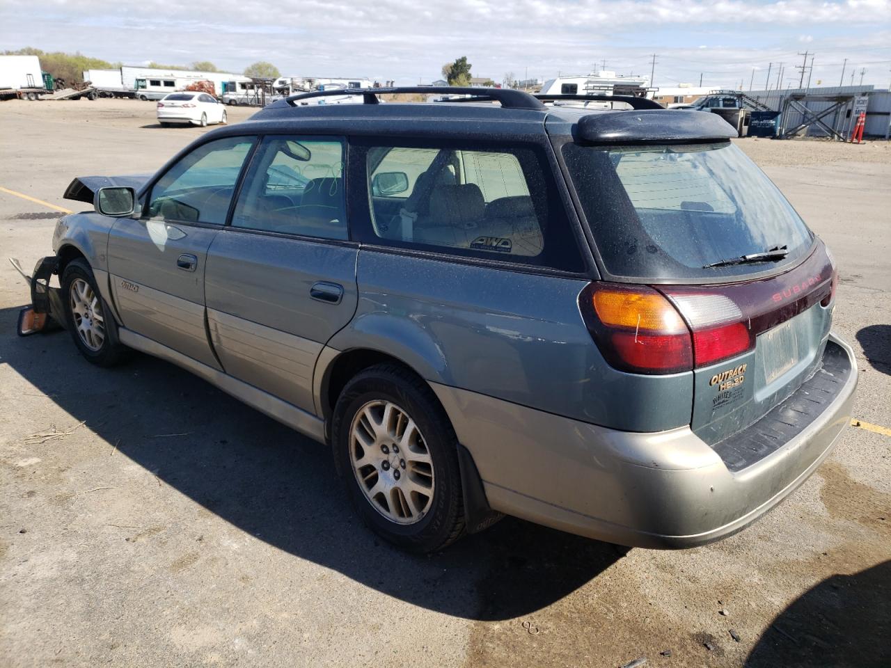 Photo 3 from auction – 2002 SUBARU LEGACY OUT with VIN 4S3BH806727656727