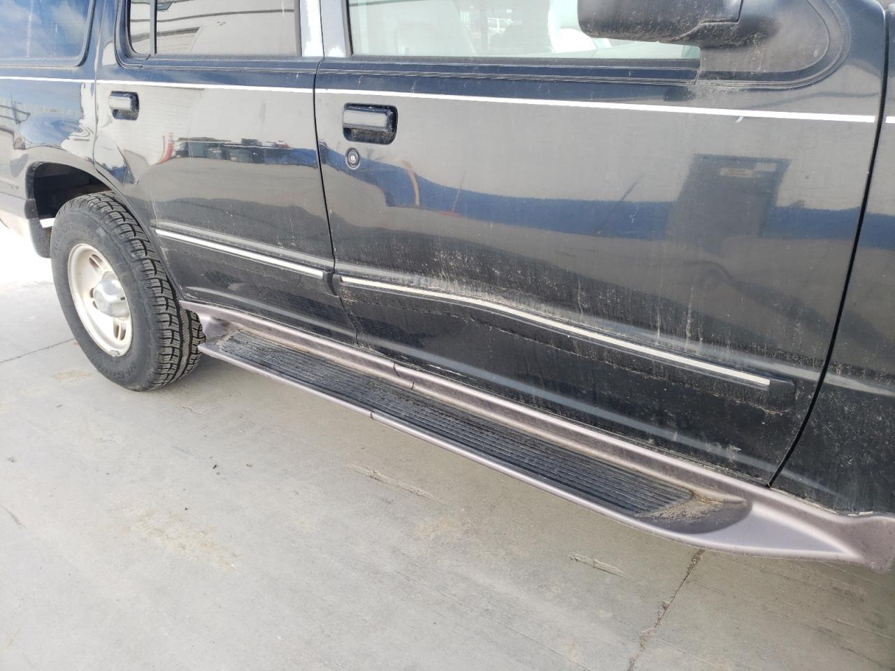 Photo 9 from auction – 1997 FORD EXPLORER with VIN 1FMDU34E6VZB58547