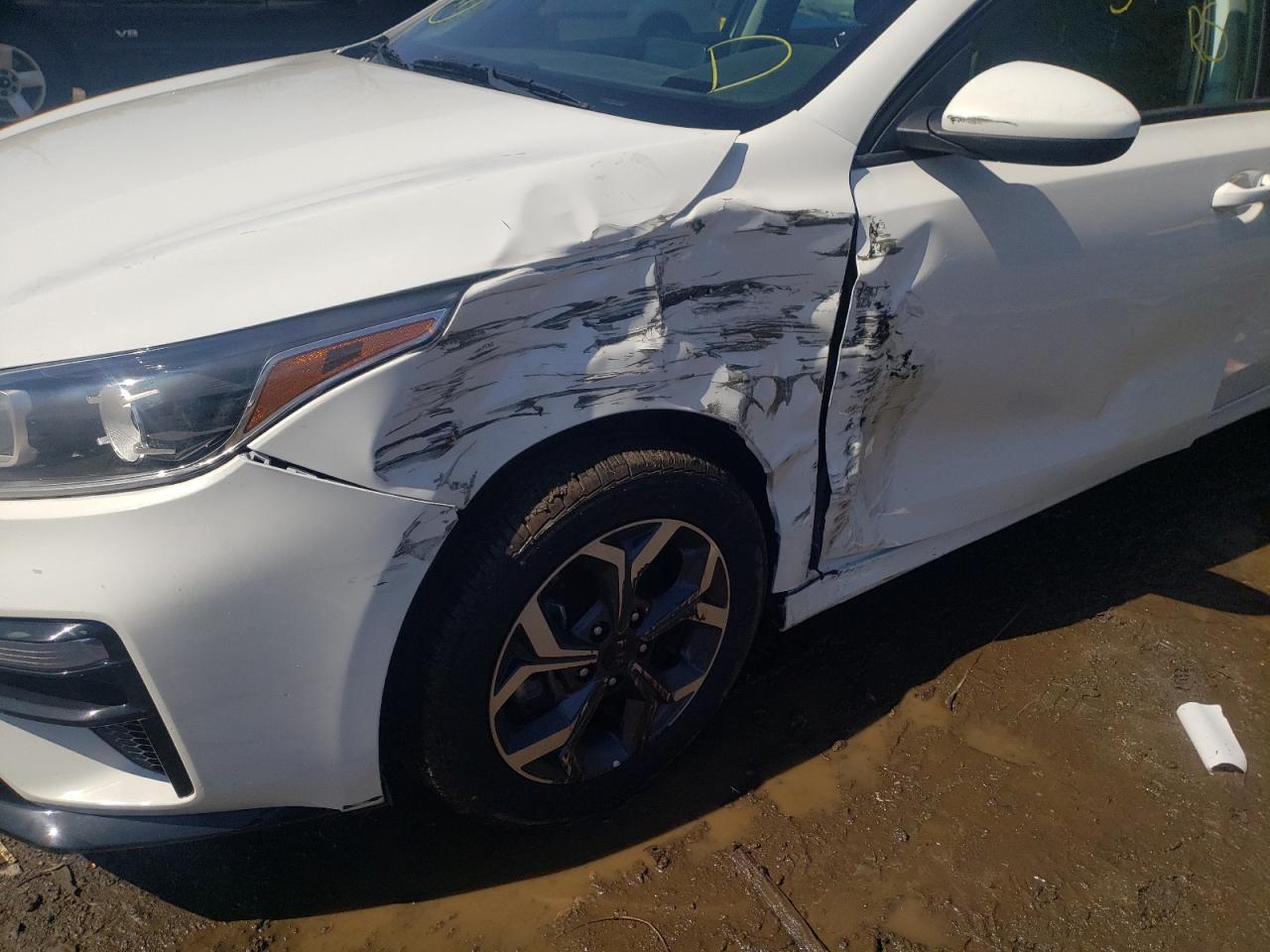 Photo 9 from auction – 2020 KIA FORTE FE with VIN 3KPF24AD0LE151896