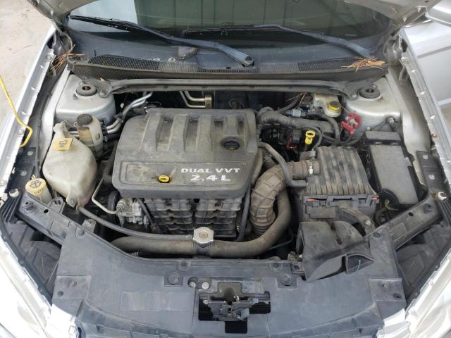 Photo 7 from auction – 2012 CHRYSLER 200 LX with VIN 1C3CCBAB6CN104889