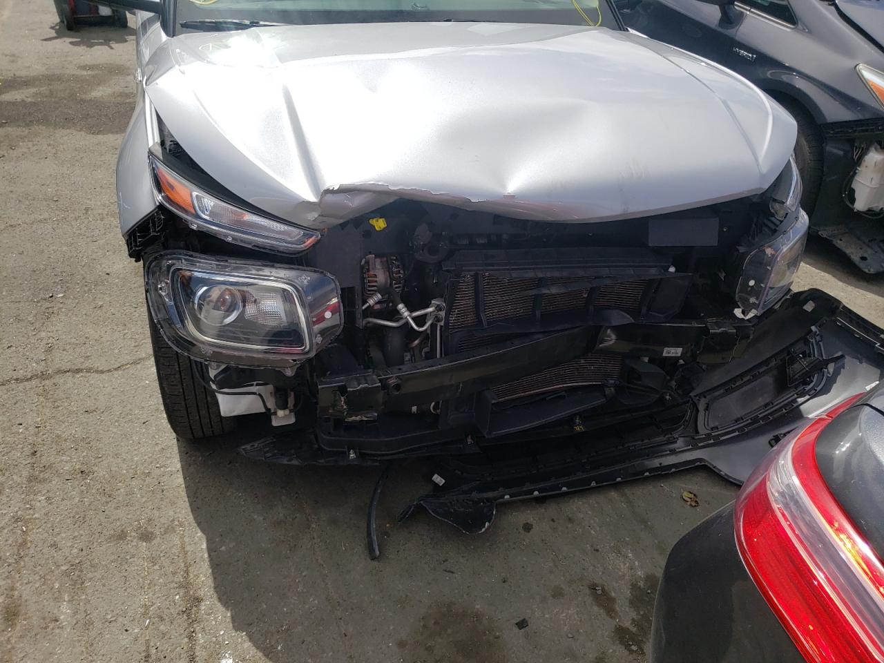 Photo 18 from auction – 2020 HYUNDAI VENUE SEL with VIN KMHRC8A32LU024797