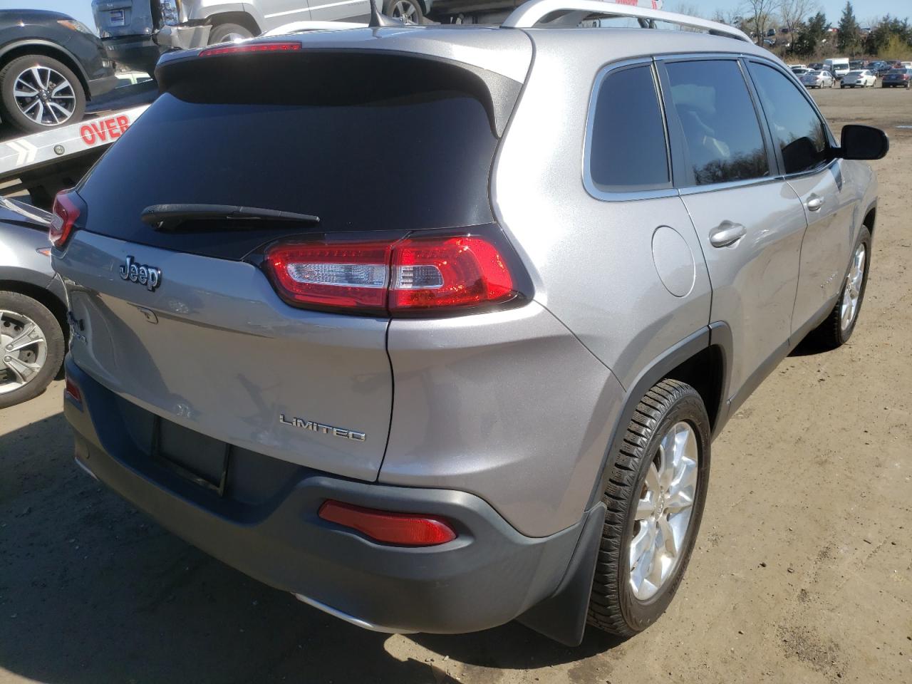Photo 4 from auction – 2017 JEEP CHEROKEE L with VIN 1C4PJMDB8HW537402