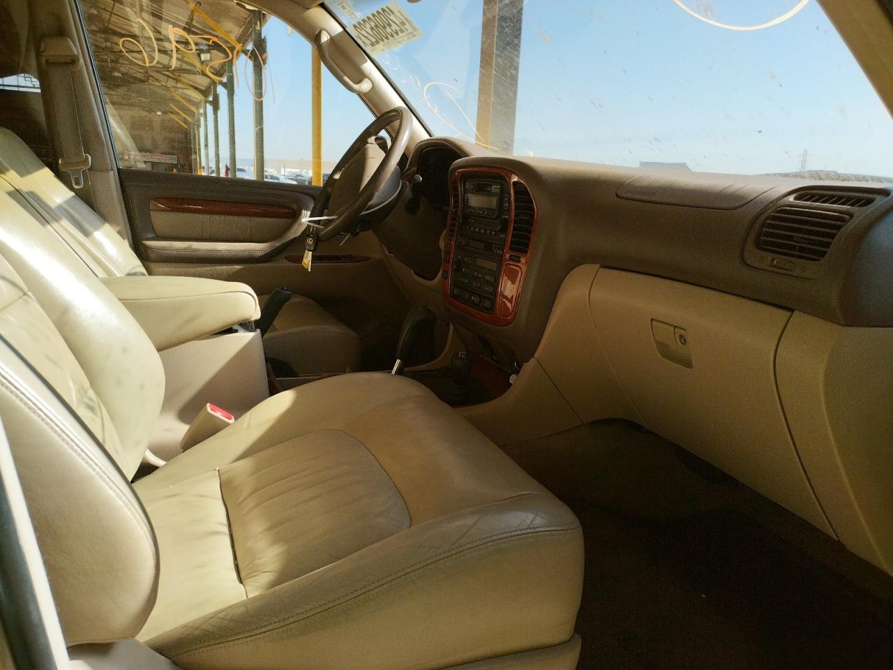 Photo 5 from auction – 1999 LEXUS LX 470 with VIN JT6HT00W0X0060764