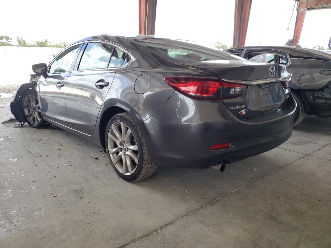 Photo 3 from auction – 2017 MAZDA 6 TOURING with VIN JM1GL1V55H1123394