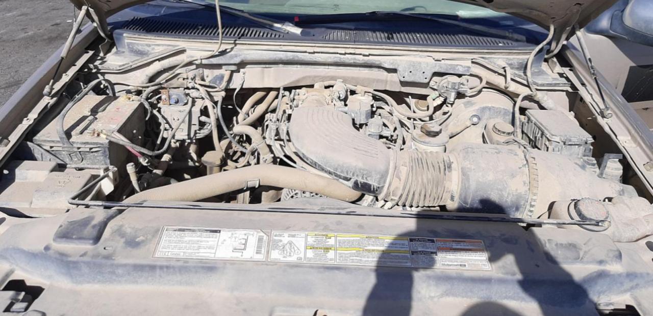 Photo 7 from auction – 2000 FORD F150 with VIN 1FTRX17W7YNB20329