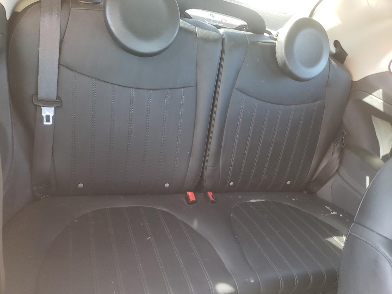 Photo 6 from auction – 2014 FIAT 500 LOUNGE with VIN 3C3CFFERXET270292