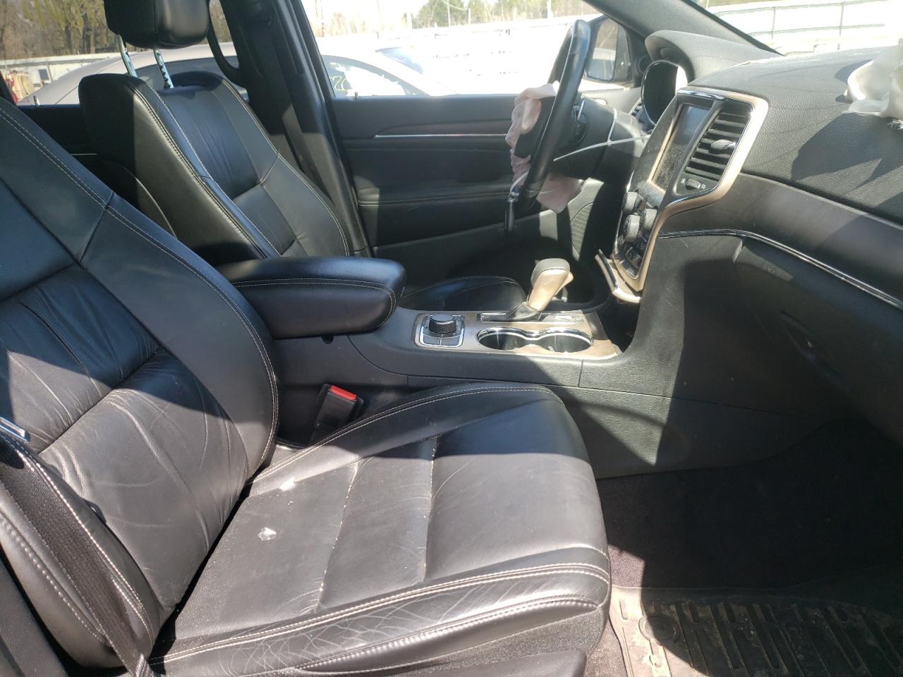 Photo 5 from auction – 2016 JEEP GRAND CHER with VIN 1C4RJFBG7GC317901