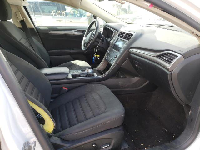 Photo 5 from auction – 2019 FORD FUSION SE with VIN 3FA6P0HD2KR134451