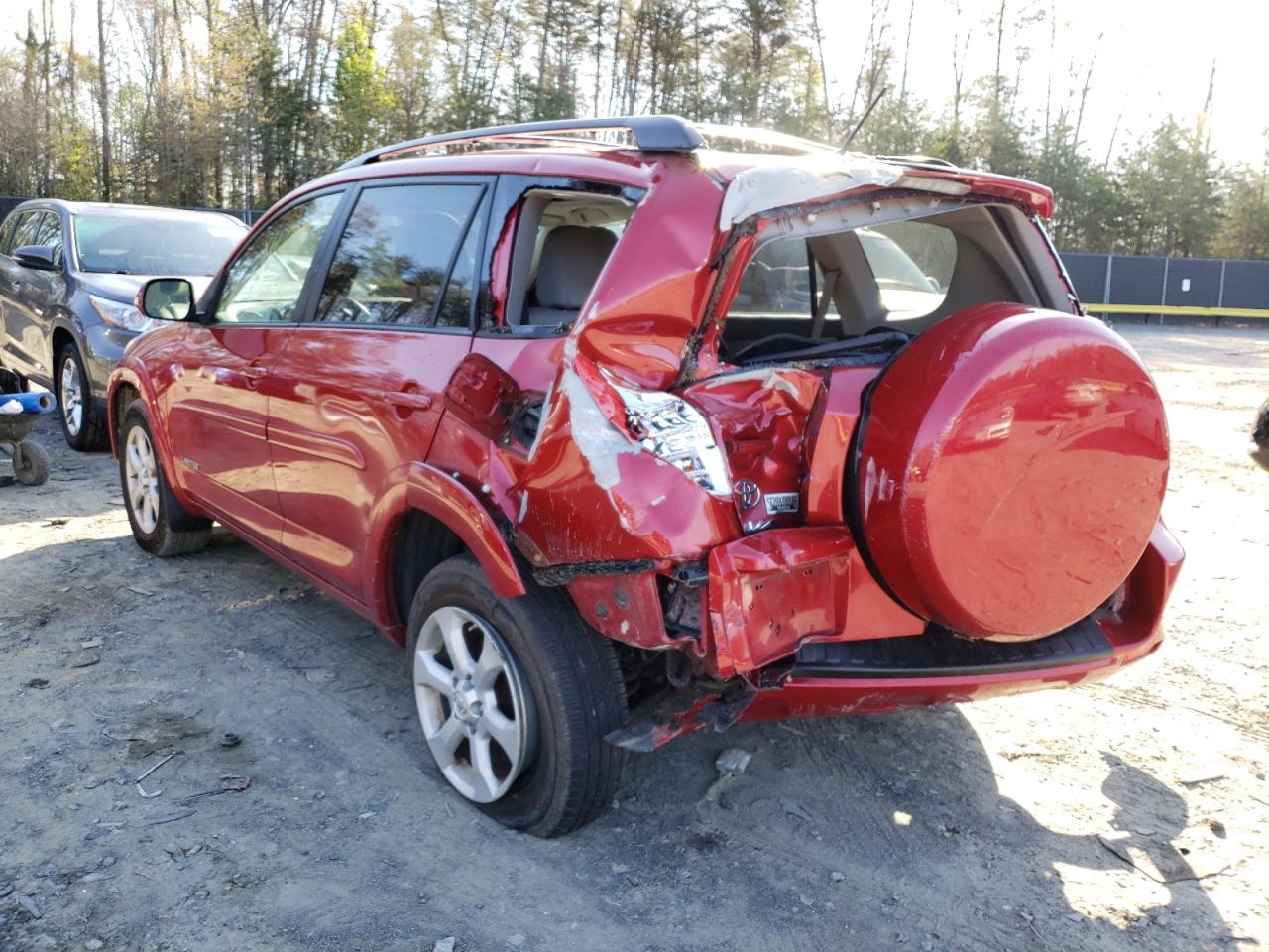Photo 3 from auction – 2012 TOYOTA RAV4 LIMIT with VIN 2T3DF4DV0CW265210