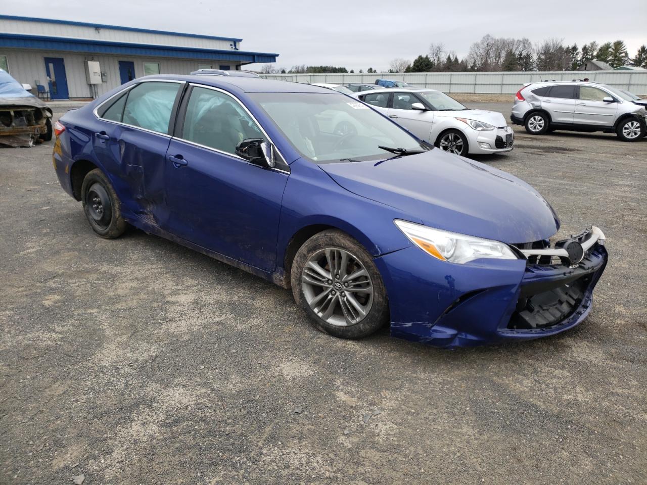 TOYOTA CAMRY LE 2016 with VIN 4T1BF1FK6GU585946 - Photo from auction