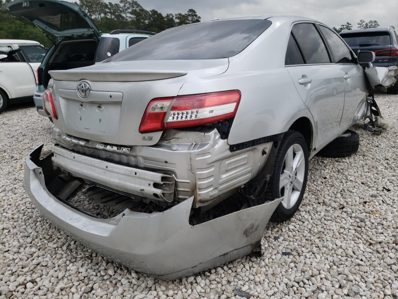 Photo 4 from auction – 2010 TOYOTA CAMRY BASE with VIN 4T1BF3EK8AU010123