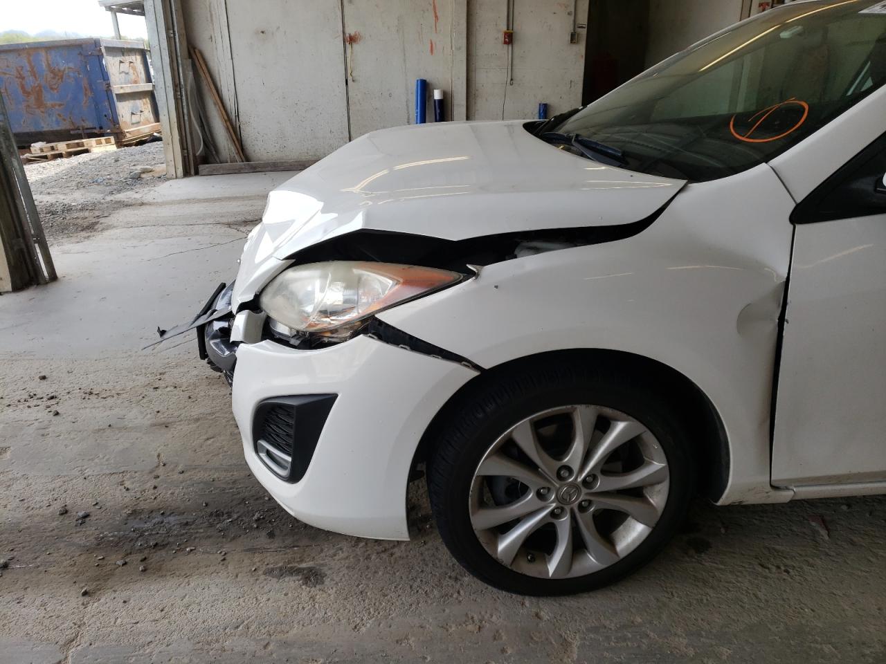 Photo 9 from auction – 2011 MAZDA 3 S with VIN JM1BL1U67B1380858