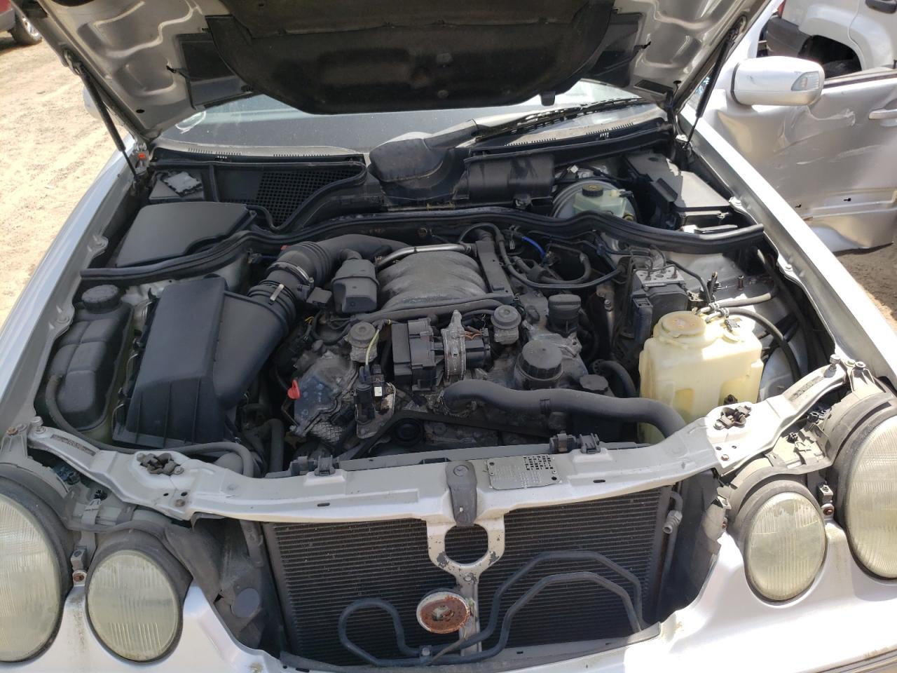 صورة رقم 7 من المزاد - 2000 MERCEDES-BENZ E 320 مع VIN WDBJF65J5YB053573