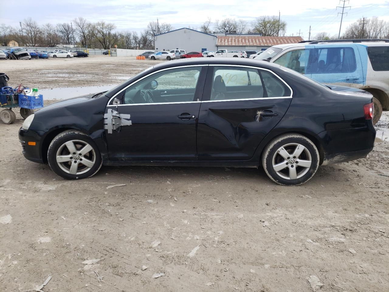 Photo 9 from auction – 2009 VOLKSWAGEN JETTA SE with VIN 3VWRM71K09M051932
