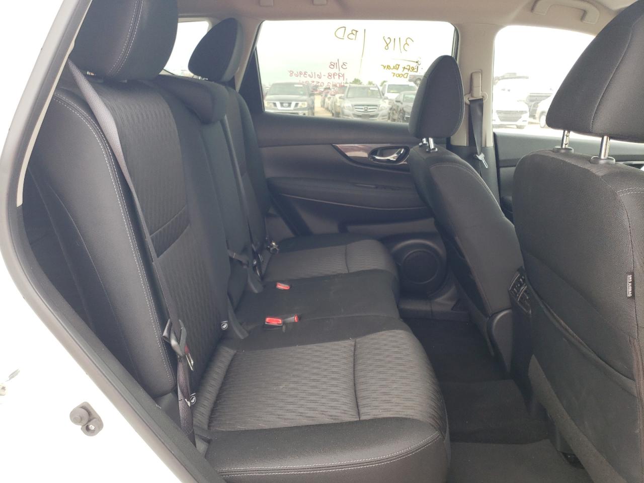 Photo 6 from auction – 2018 NISSAN ROGUE S with VIN KNMAT2MV0JP536758