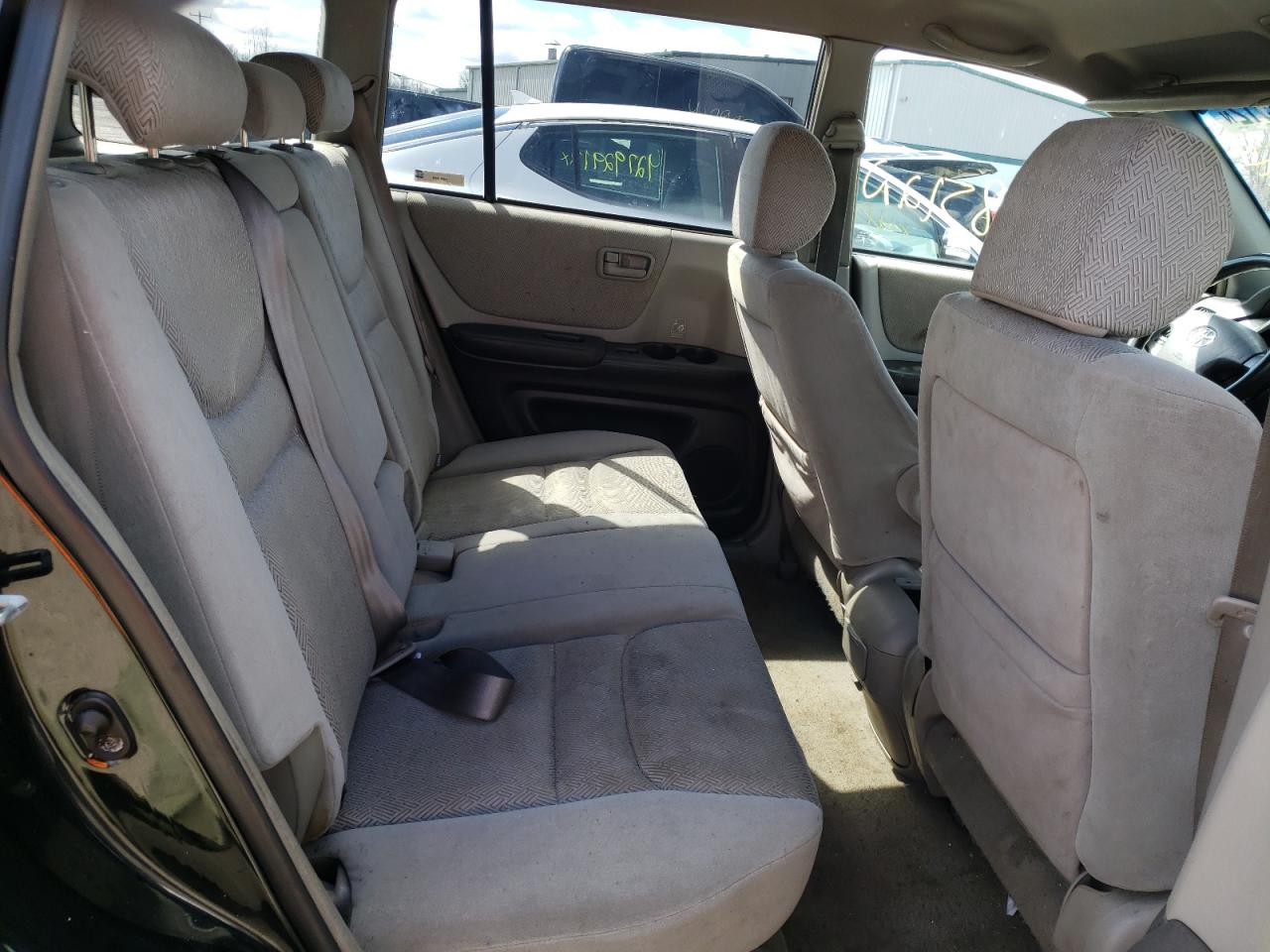 Photo 6 from auction – 2003 TOYOTA HIGHLANDER with VIN JTEHF21A130158268