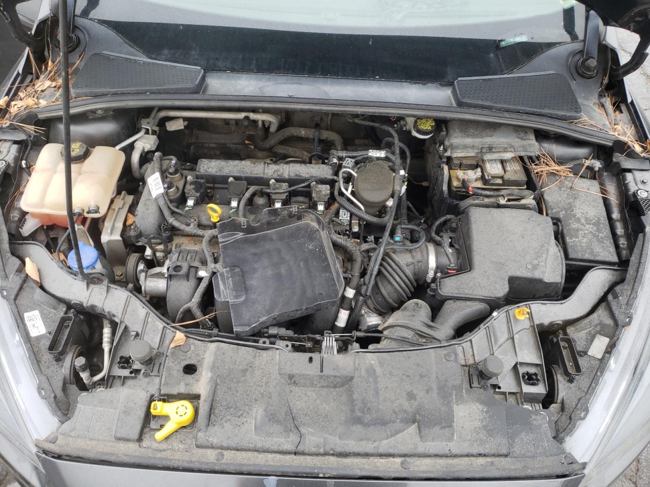 Photo 7 from auction – 2016 FORD FOCUS SE with VIN 1FADP3F23GL275335