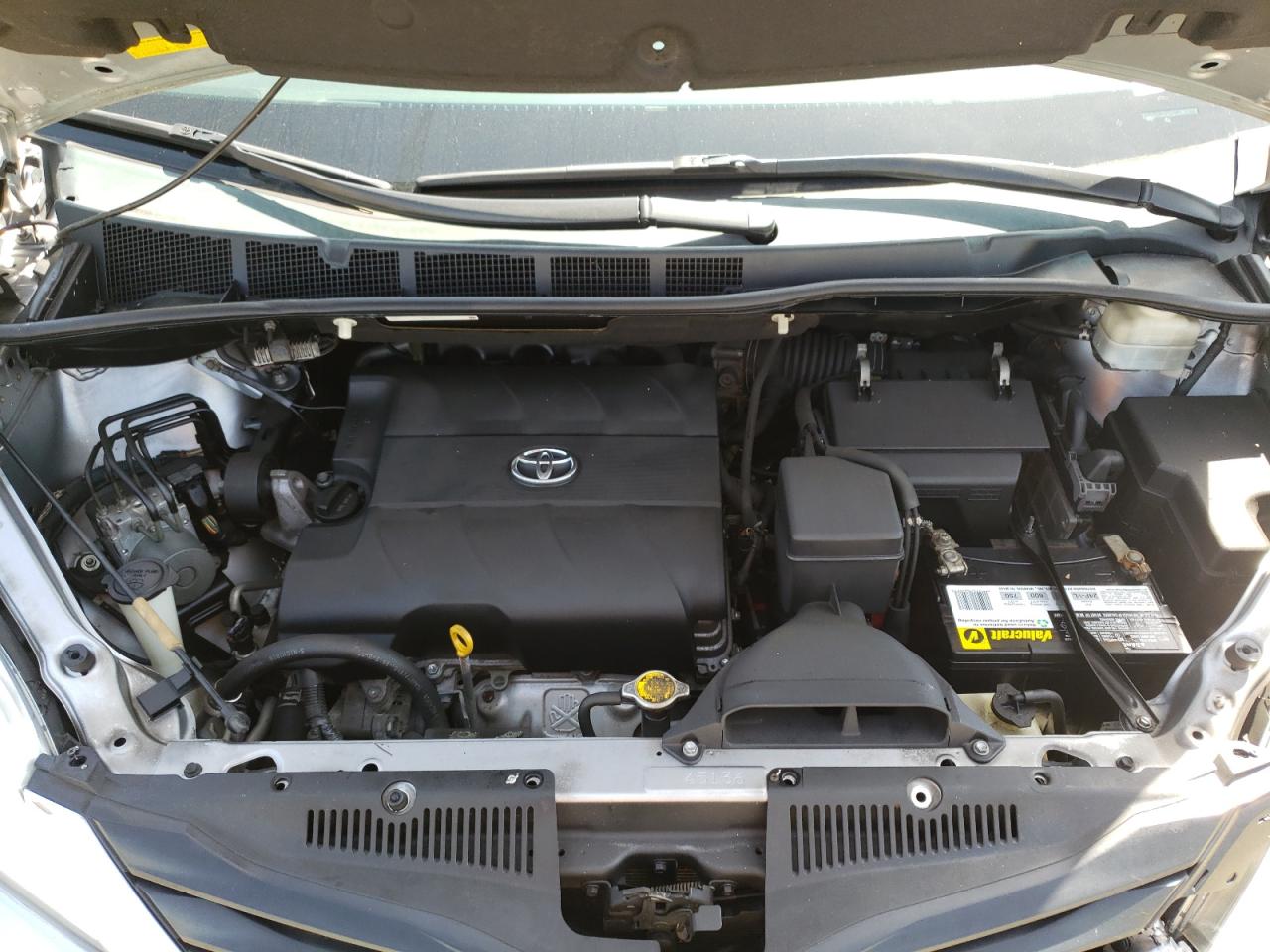 Photo 7 from auction – 2012 TOYOTA SIENNA LE with VIN 5TDKK3DC1CS178445