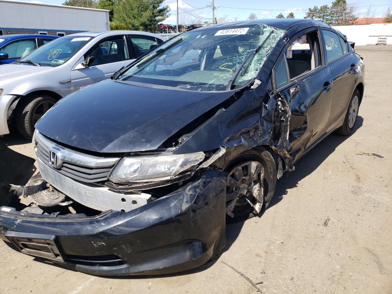 Photo 2 from auction – 2012 HONDA CIVIC LX with VIN JHMFB2F56CS005648