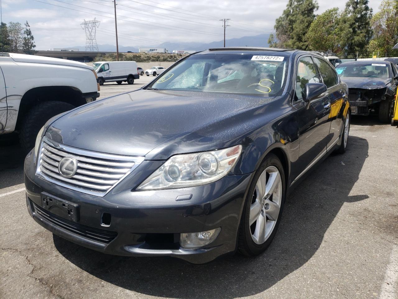 Photo 2 from auction – 2010 LEXUS LS 460L with VIN JTHGL1EF6A5038568