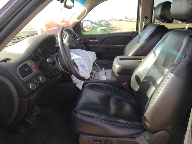 Photo 5 from auction – 2011 CHEVROLET SUBURBAN with VIN 1GNSKKE34BR244743