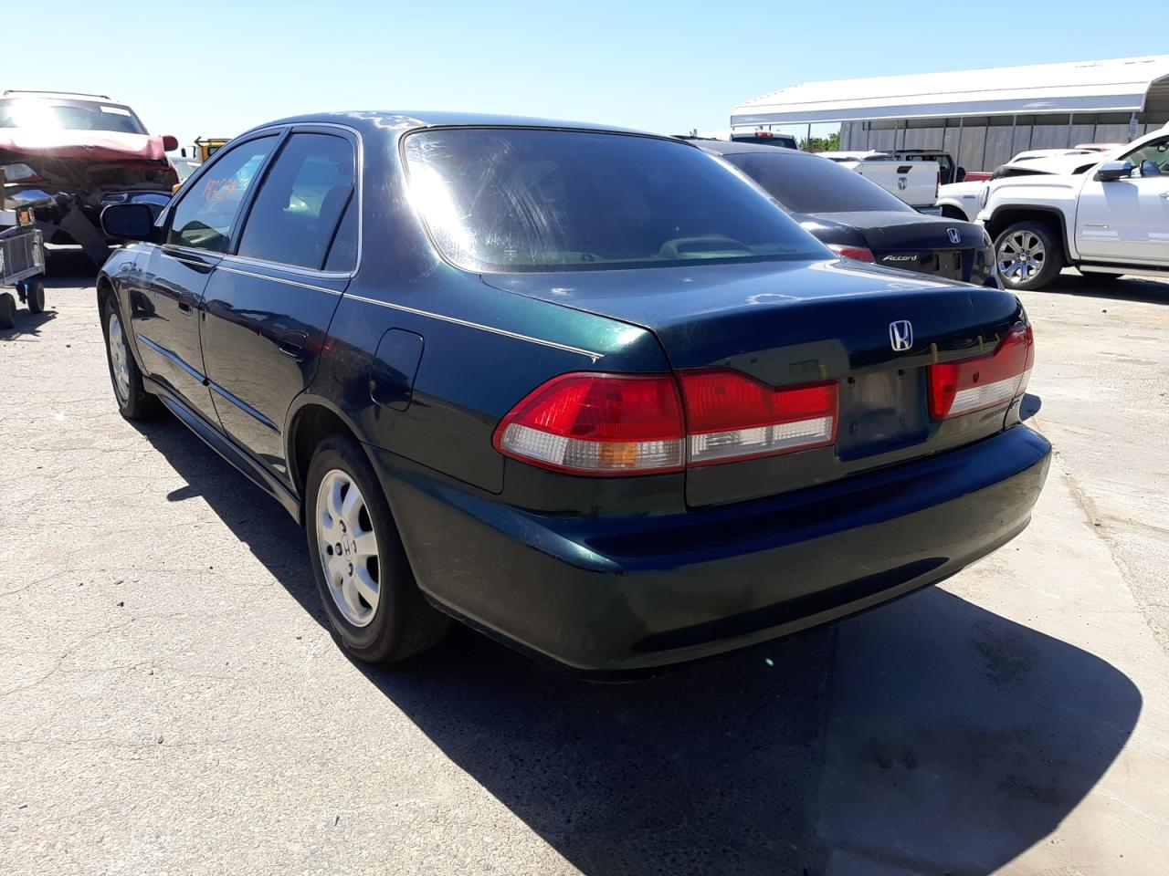 Photo 3 from auction – 2001 HONDA ACCORD EX with VIN JHMCG66811C012178