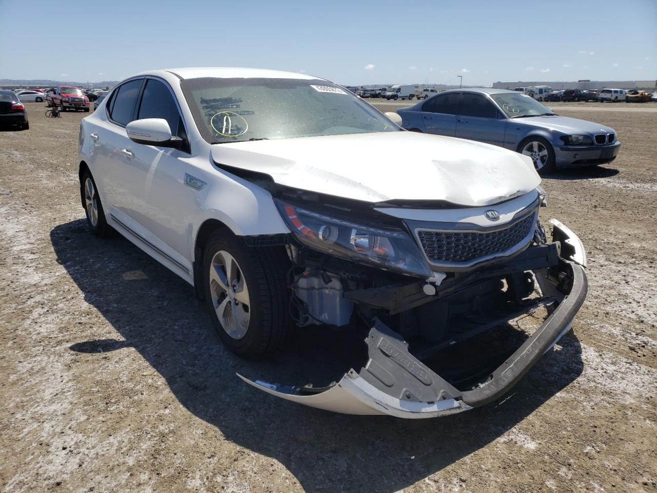 KIA OPTIMA HYB 2015 with VIN KNAGM4AD5F5080688 - Photo from auction