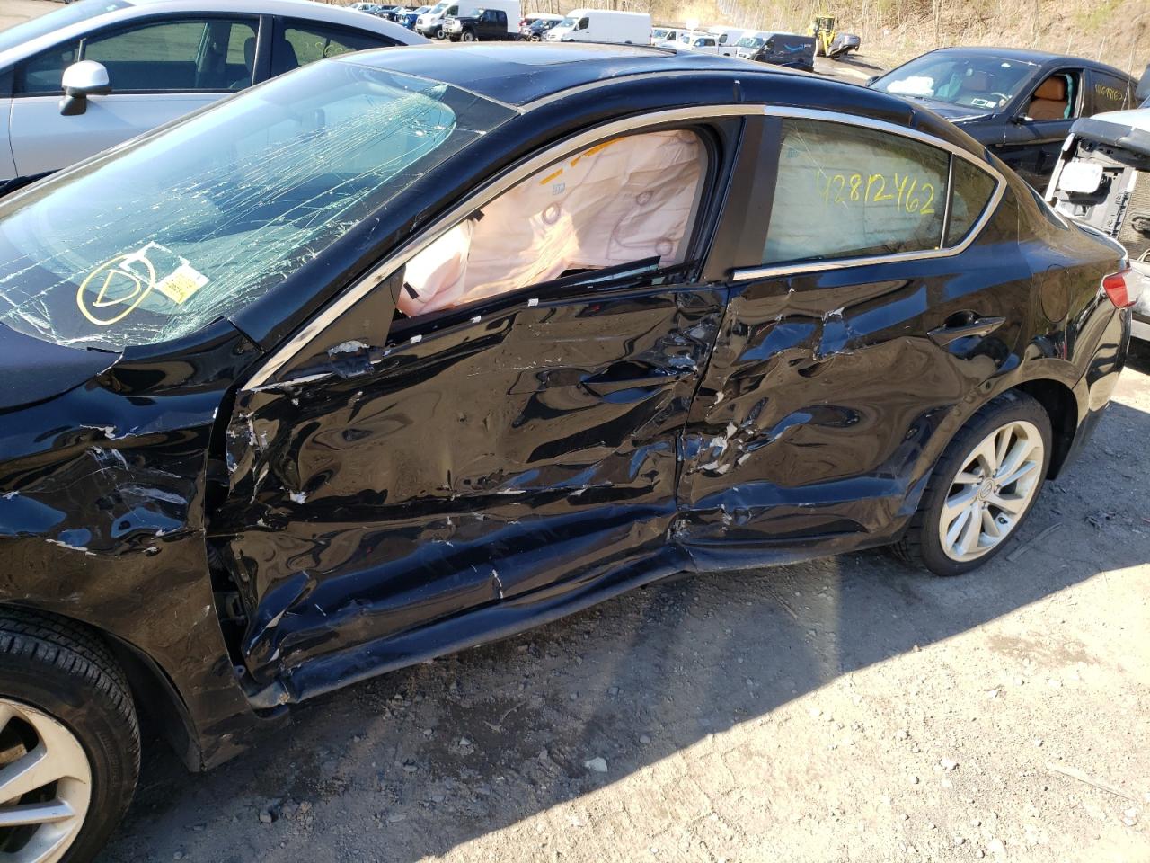 Photo 9 from auction – 2016 ACURA ILX BASE W with VIN 19UDE2F35GA024025