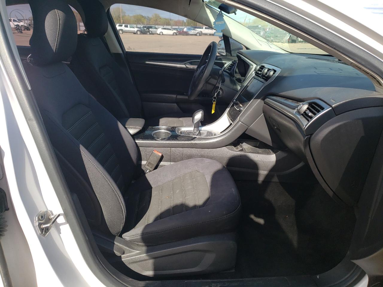 Photo 5 from auction – 2013 FORD FUSION SE with VIN 3FA6P0H76DR296791