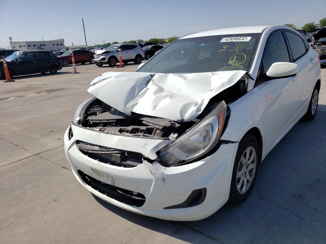 Photo 2 from auction – 2014 HYUNDAI ACCENT GLS with VIN KMHCT4AE6EU655331