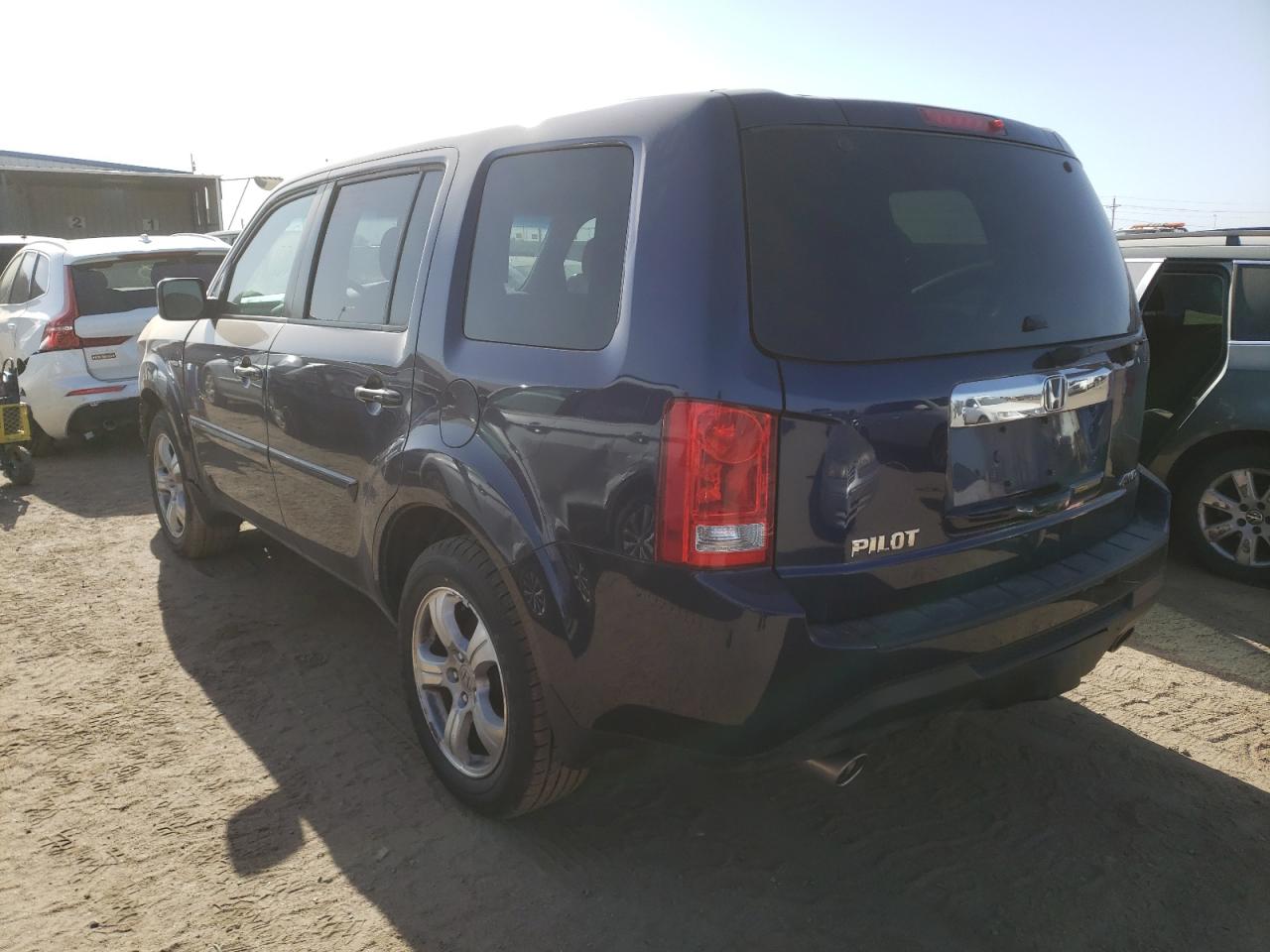 Photo 3 from auction – 2014 HONDA PILOT EX with VIN 5FNYF4H49EB016108