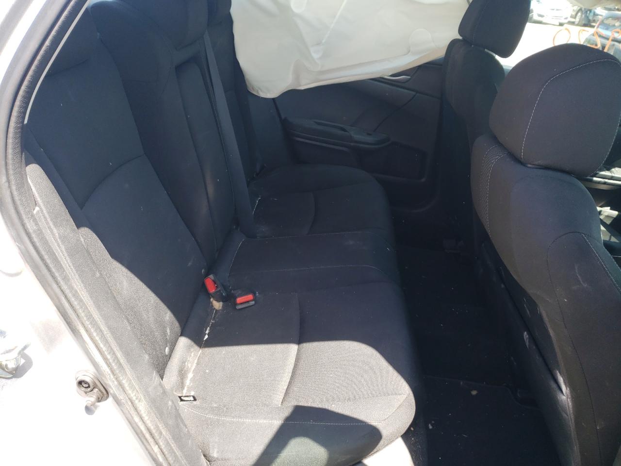 Photo 6 from auction – 2016 HONDA CIVIC EX with VIN 19XFC2F81GE088665