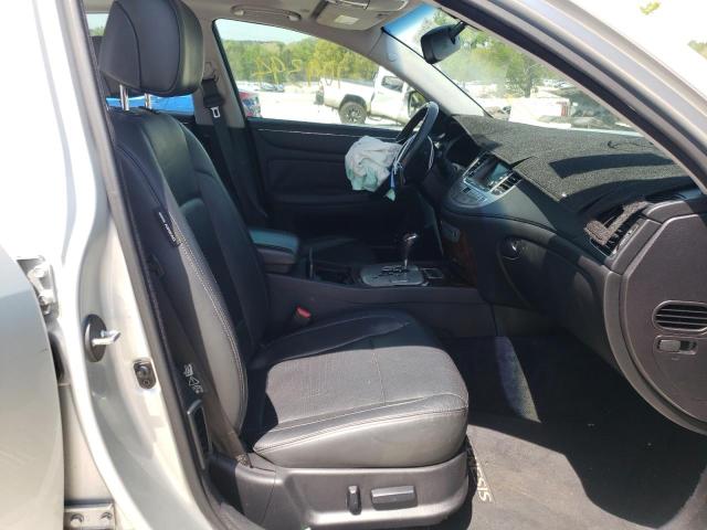 Photo 5 from auction – 2010 HYUNDAI GENESIS 4. with VIN KMHGC4DF3AU092514