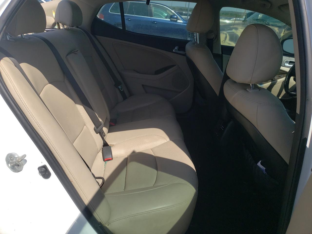 Photo 6 from auction – 2015 KIA OPTIMA EX with VIN 5XXGN4A7XFG433514