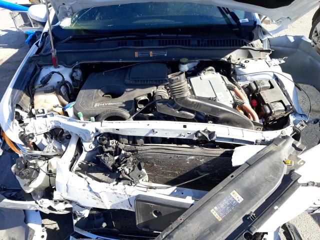 Photo 7 from auction – 2017 FORD FUSION SE with VIN 3FA6P0LU2HR323276