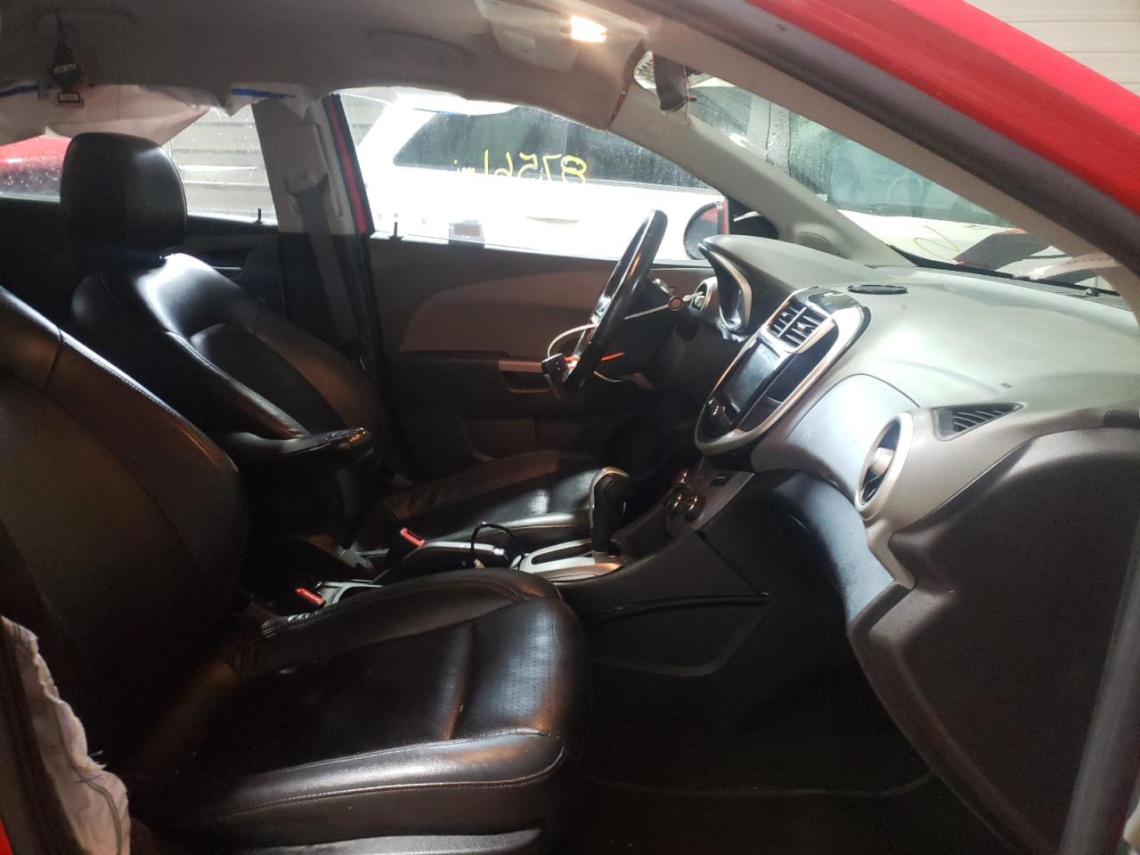 Photo 5 from auction – 2017 CHEVROLET SONIC PREM with VIN 1G1JF5SB2H4130339