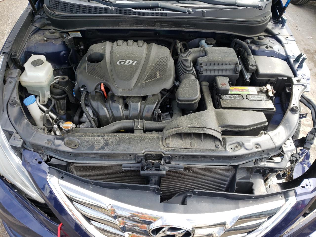 Photo 7 from auction – 2011 HYUNDAI SONATA SE with VIN 5NPEC4AC0BH020607