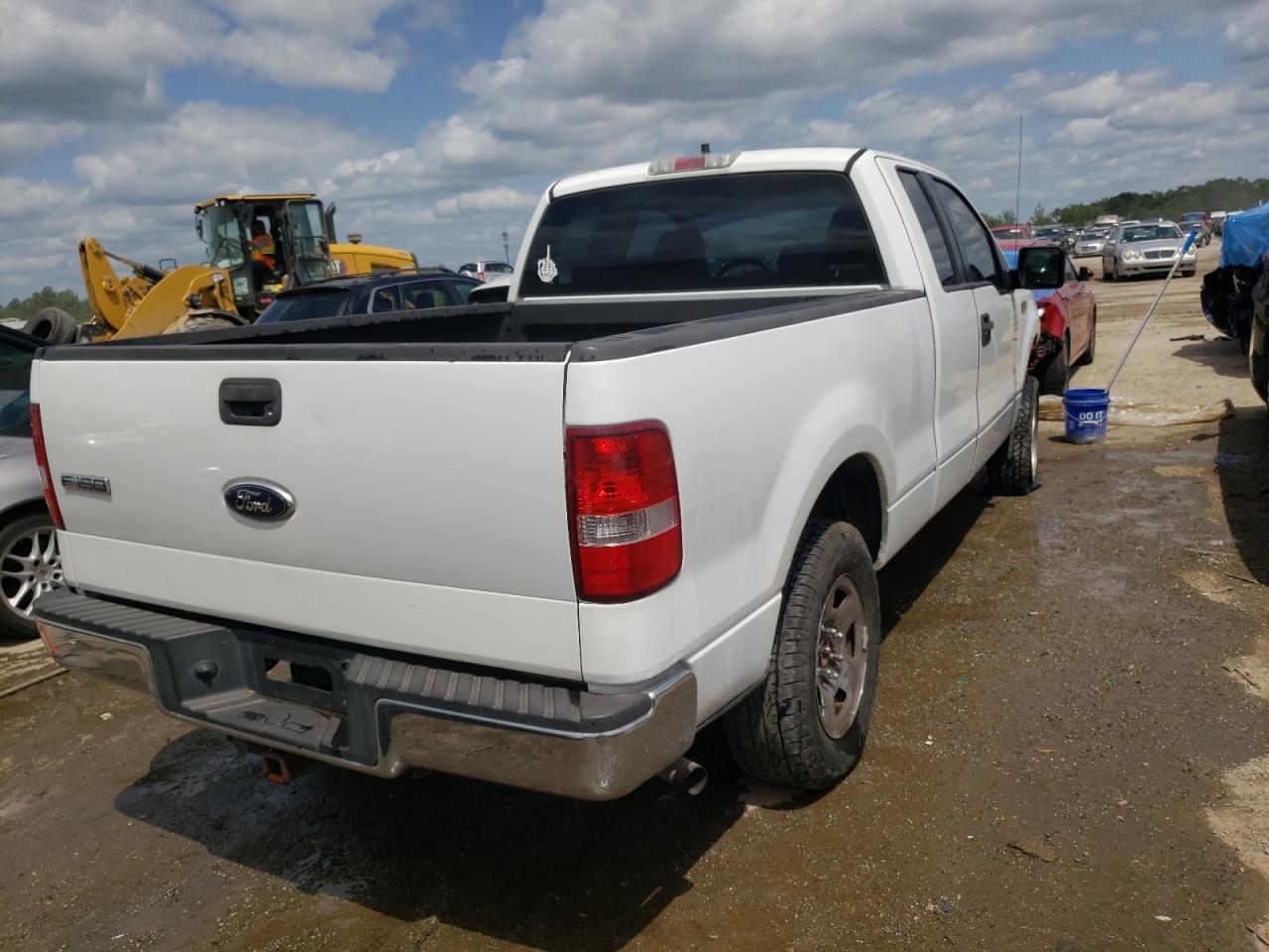 Photo 4 from auction – 2007 FORD F150 with VIN 1FTPX14V47FA77824